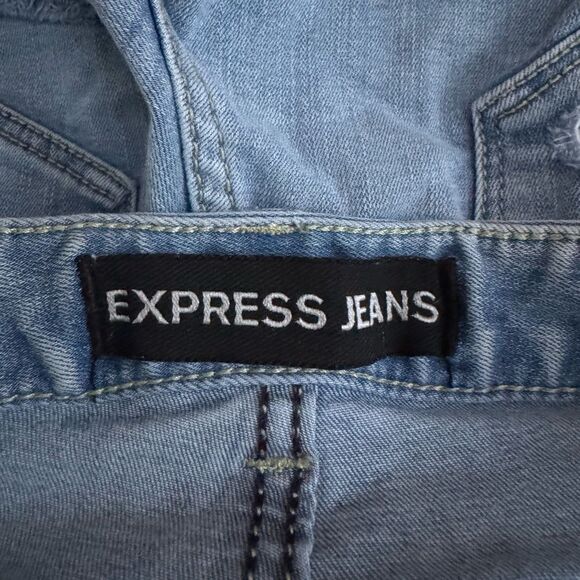 Express Women's Crochet Lace Hem Distressed Denim Shorts Size 2 - Picture 5 of 6